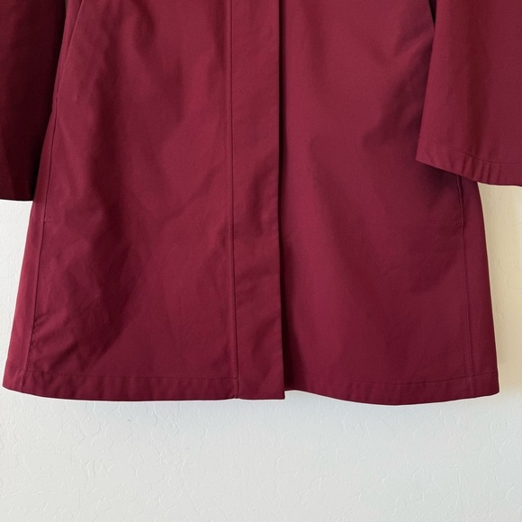 Uniqlo Cranberry Red Waterproof Long Line Hooded Windbreaker Extra Small - Picture 2 of 12